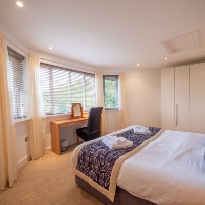 Emporer king sized bed master bedroom