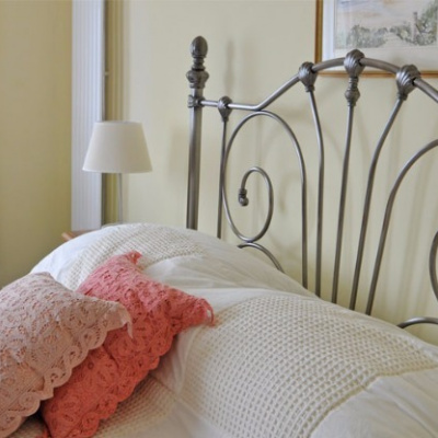 King sized bed