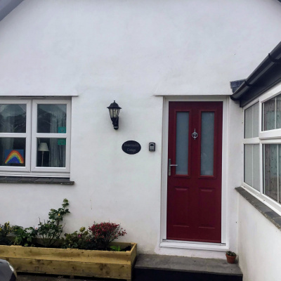 Own driveway at your front door