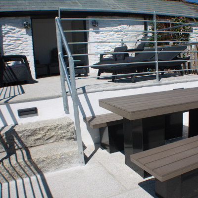 eat al fresco on the lower terrace