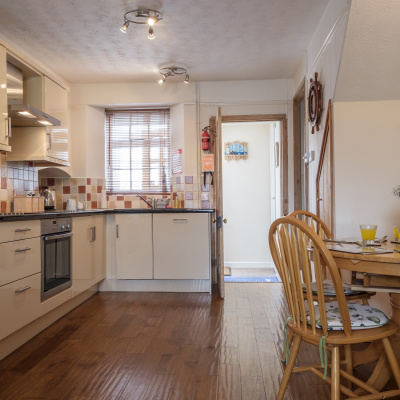 Well fitted kitchen