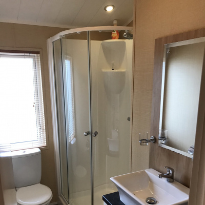 Main bathroom