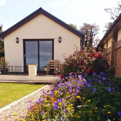 Chy ryb Connerton and it's garden
