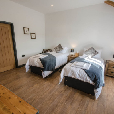 Twin bedroom - beds can be linked to make a Super-king bed