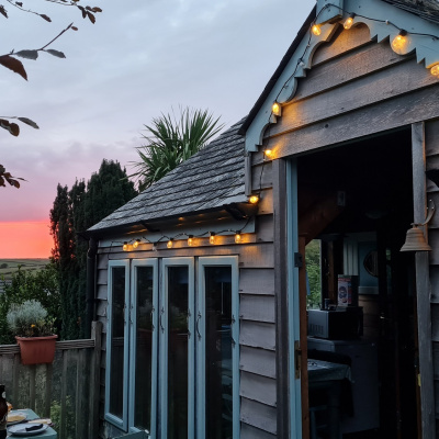 Main entrance and balcony