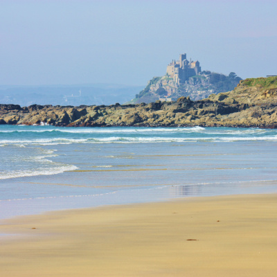 Short walk to blue flag, sandy beach at Perranuthnoe