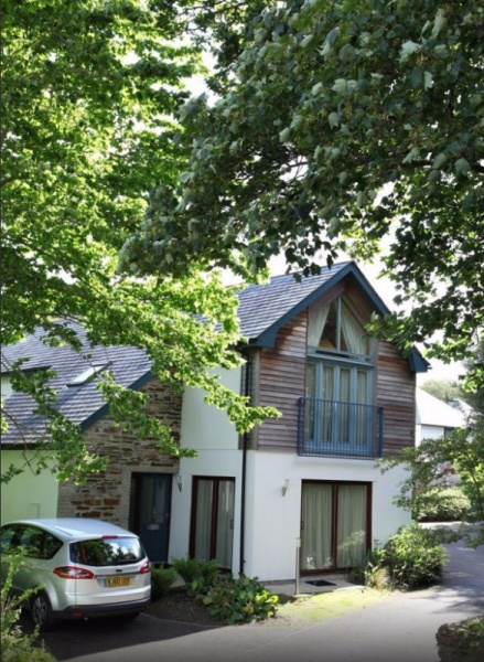 Falmouth 2 Bed 5 Cottage Hot Tub Heated Pool Gym 2 Bathrooms