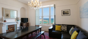 C:\fakepath\property 2133 waves end st ives super views parking and a hot tub 7521 dining room and lounge area